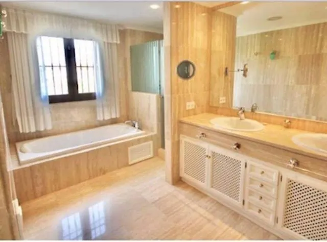 Beach And Golf Resort La Perla Miguel Adults Only Marbella